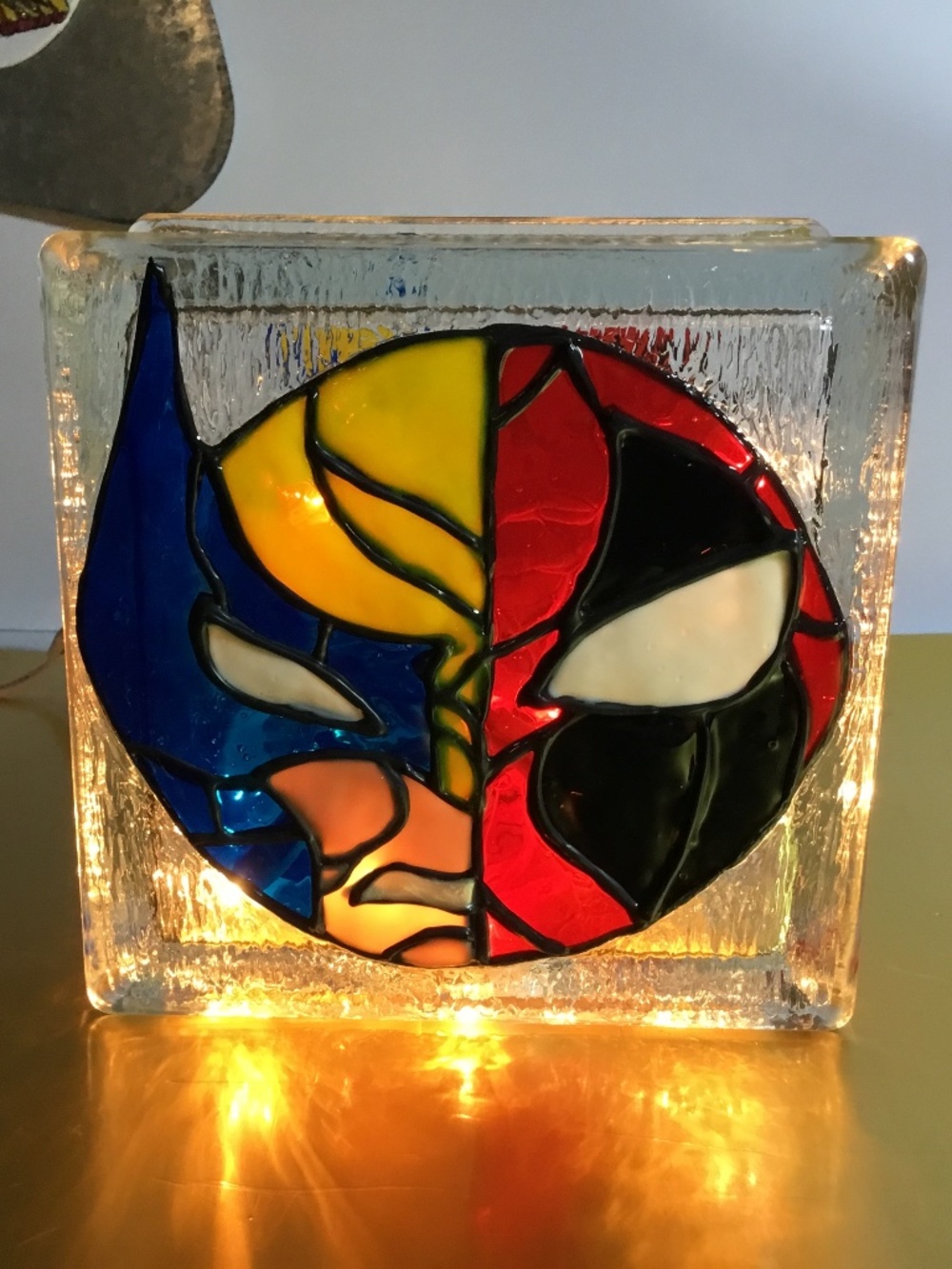 New Deadpool Wolverine Double Sided Light - Picture 2 of 3